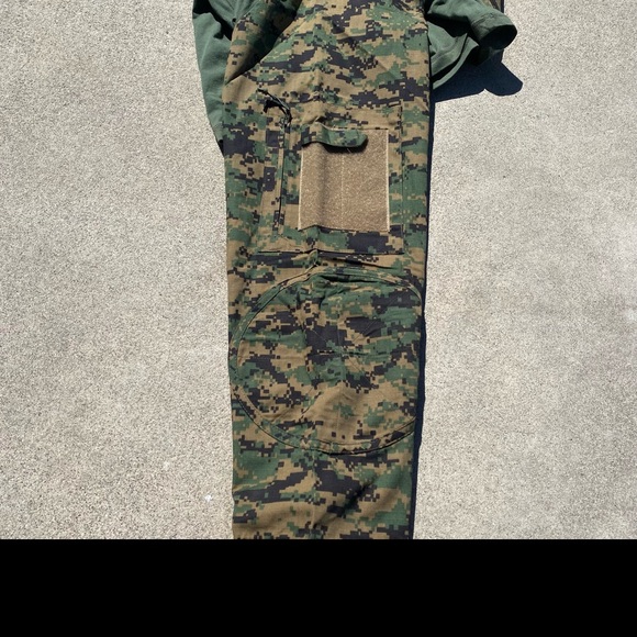 Long Sleeve Camouflage Shirt - Picture 7 of 14